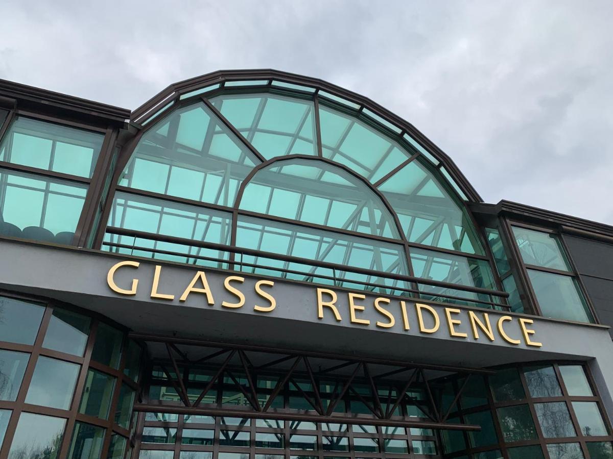 Glass Residence Otwock Bagian luar foto