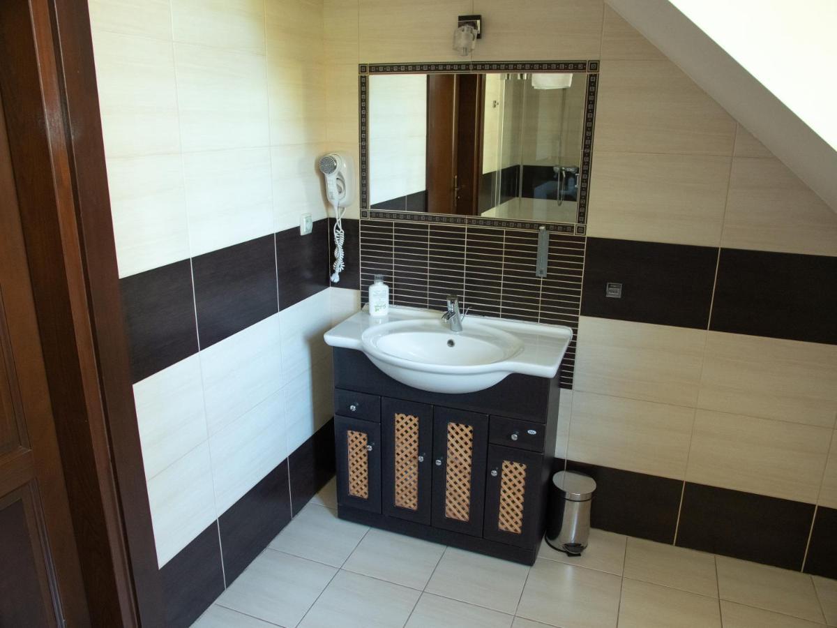 Glass Residence Otwock Bagian luar foto